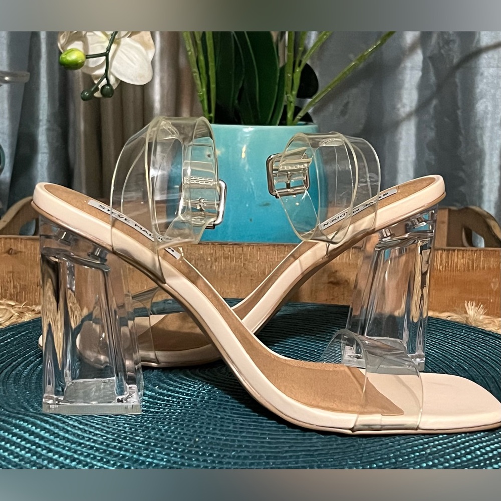 Chic Steve Madden Clear Strap Block Heels